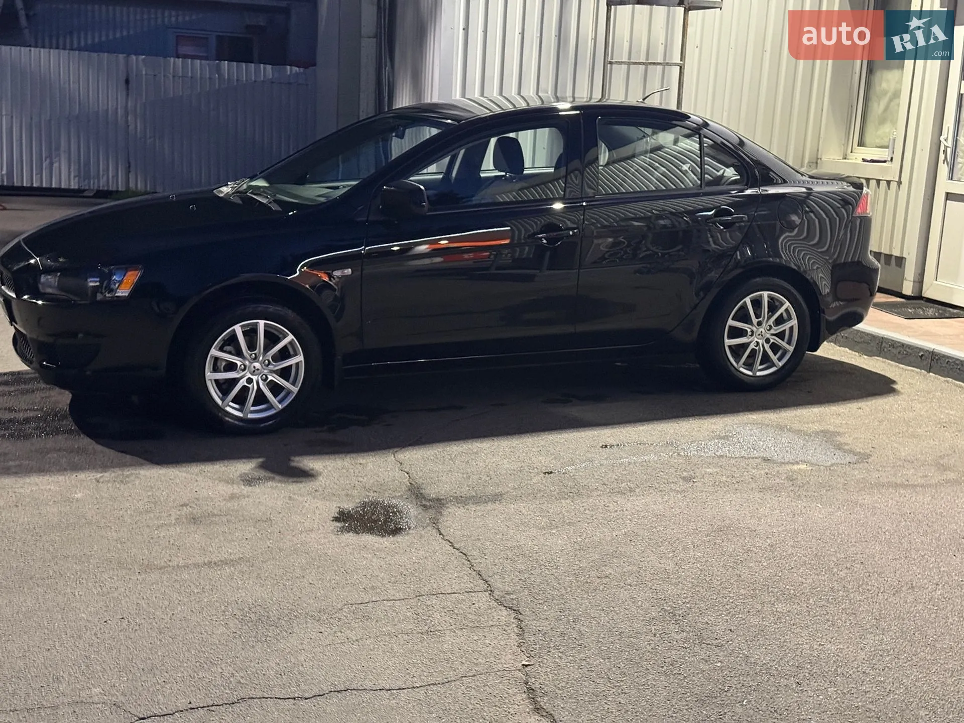 2010 Mitsubishi Lancer - мініатюра 7