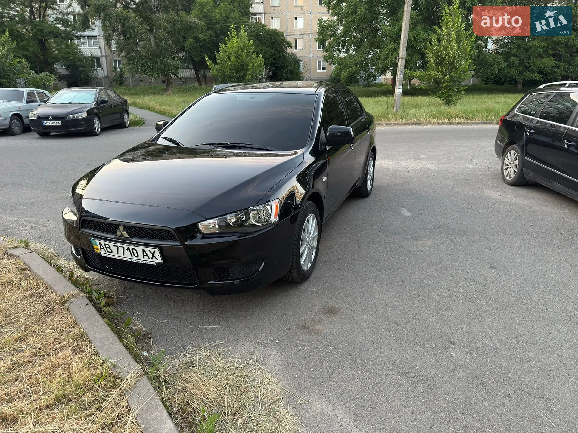 2010 Mitsubishi Lancer - мініатюра 5