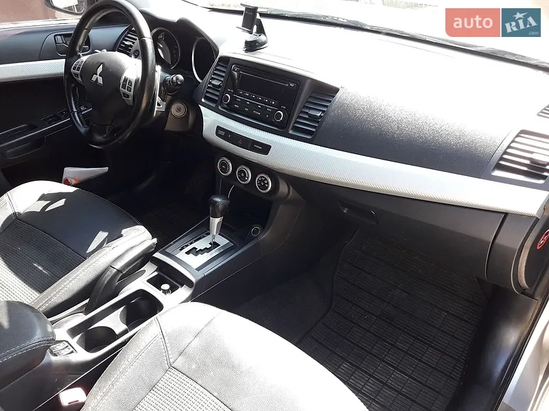 Mitsubishi Lancer 2007 VIN JMBSTCY4A8U003568 фото оголошення 12 з 58
