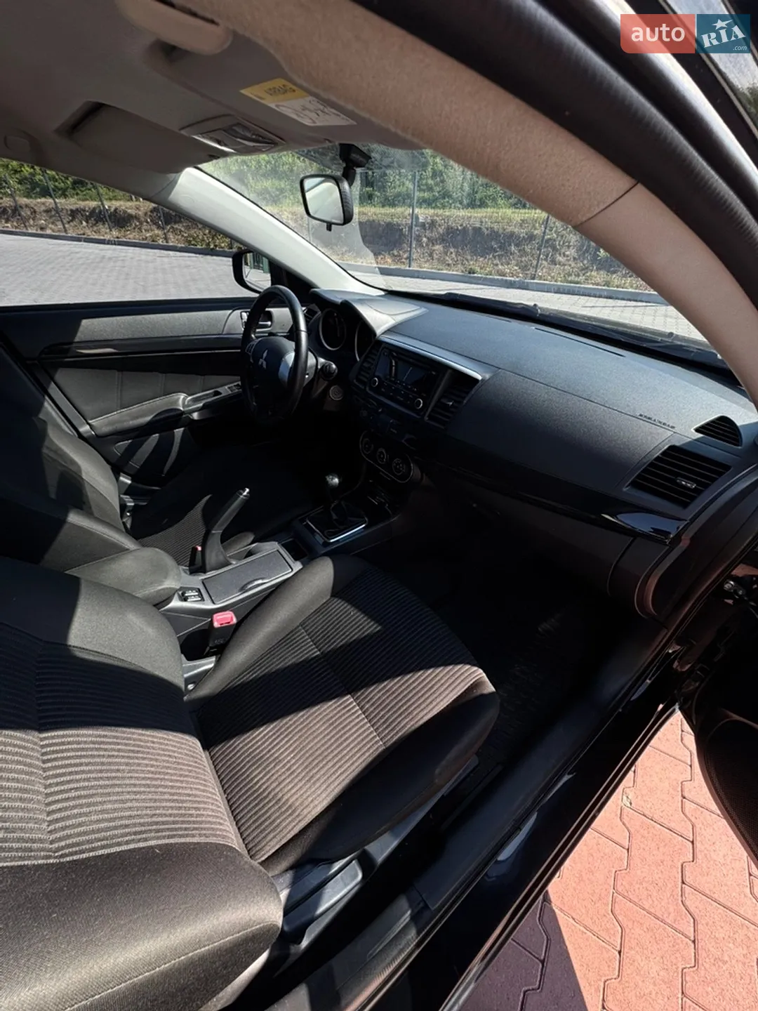 2015 Mitsubishi Lancer - мініатюра 22