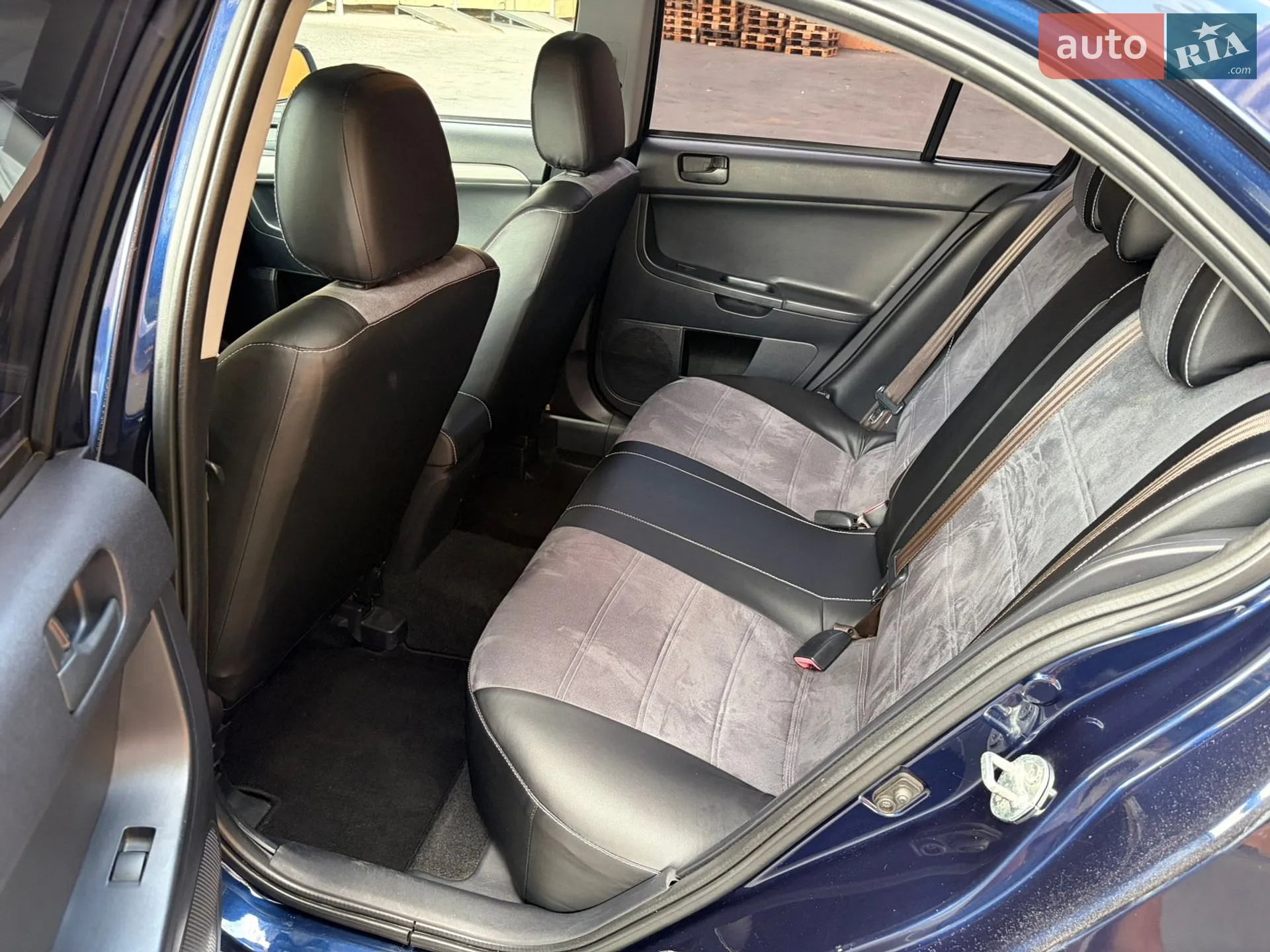 2014 Mitsubishi Lancer - мініатюра 19