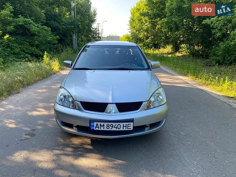 Mitsubishi Lancer