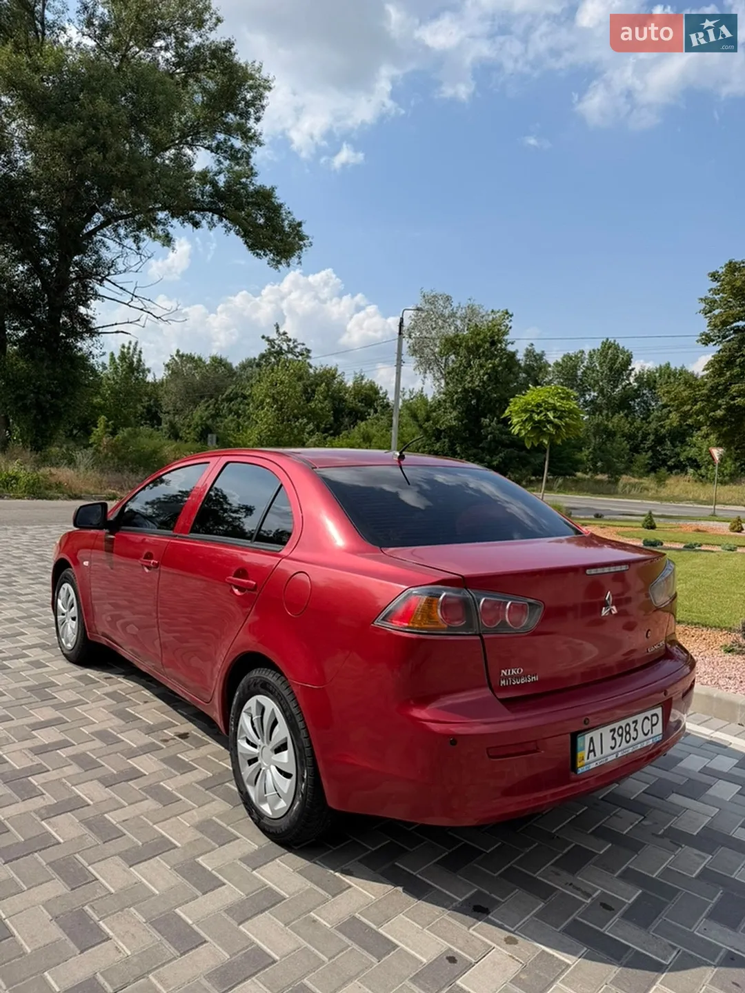 2011 Mitsubishi Lancer - мініатюра 2