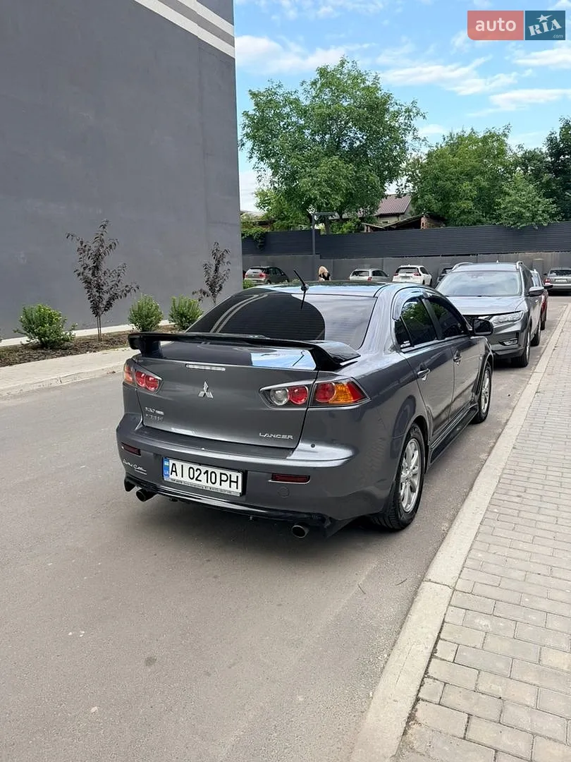 2011 Mitsubishi Lancer - мініатюра 2