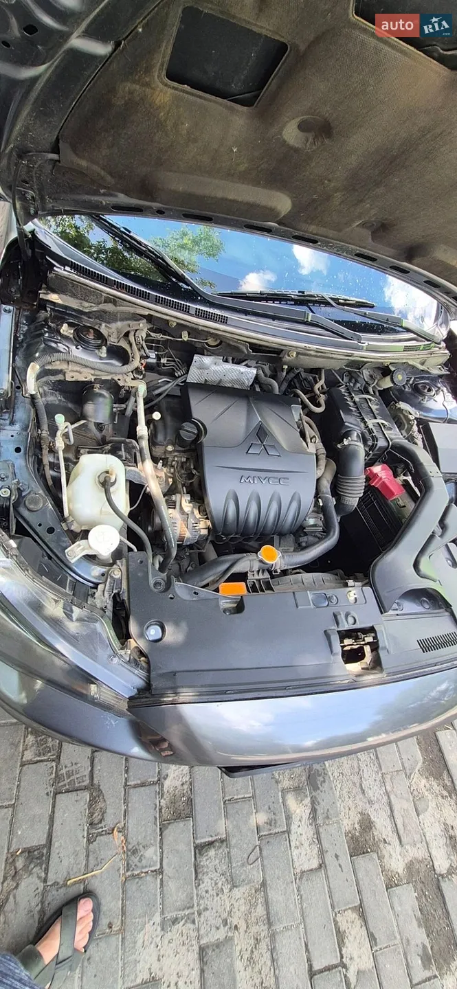 2011 Mitsubishi Lancer - мініатюра 27