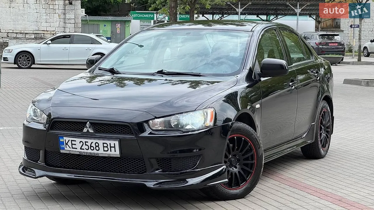 2011 Mitsubishi Lancer - мініатюра 2