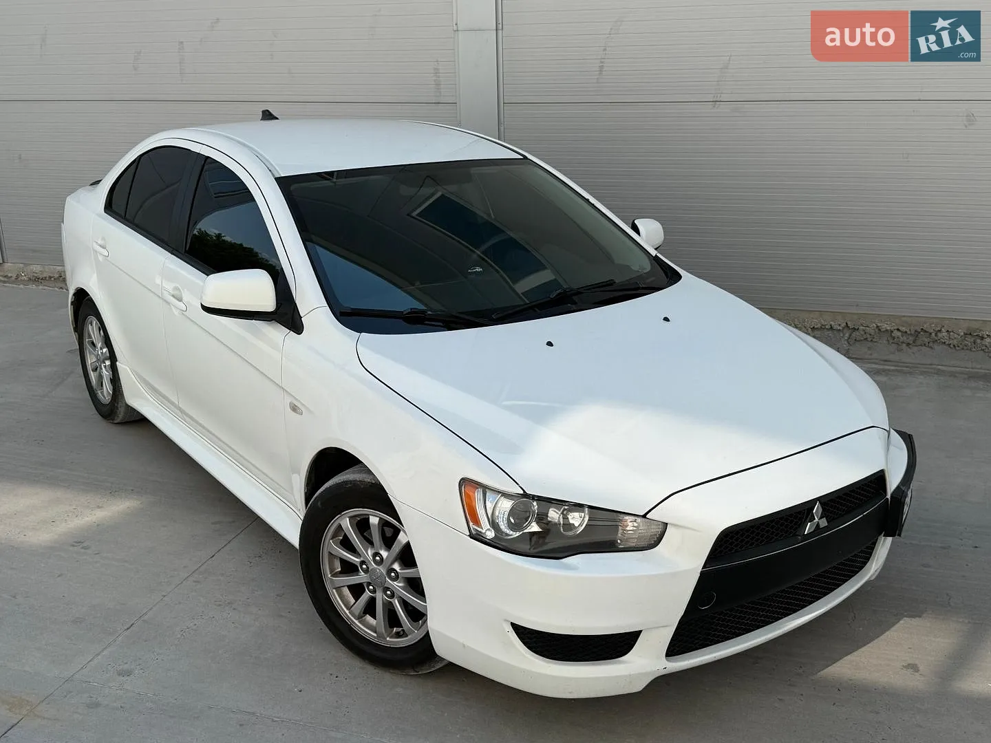 2010 Mitsubishi Lancer - мініатюра 3