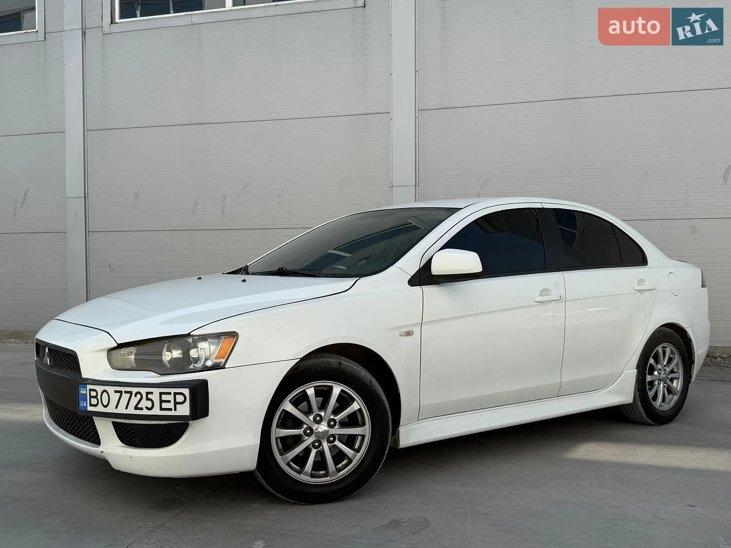 2010 Mitsubishi Lancer - мініатюра 16