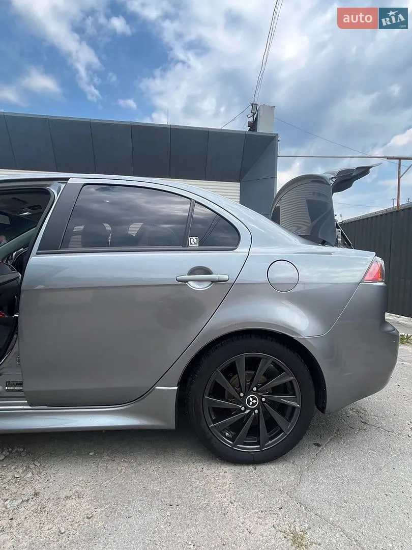 2013 Mitsubishi Lancer - мініатюра 20