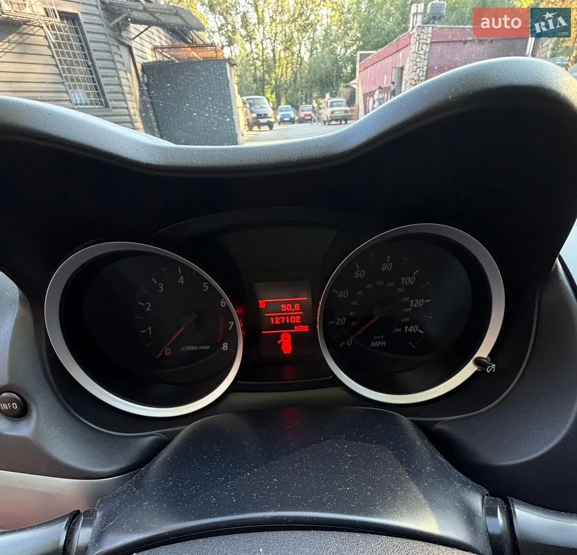 2011 Mitsubishi Lancer - мініатюра 12