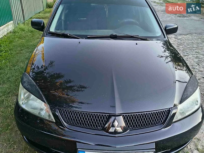 Mitsubishi Lancer