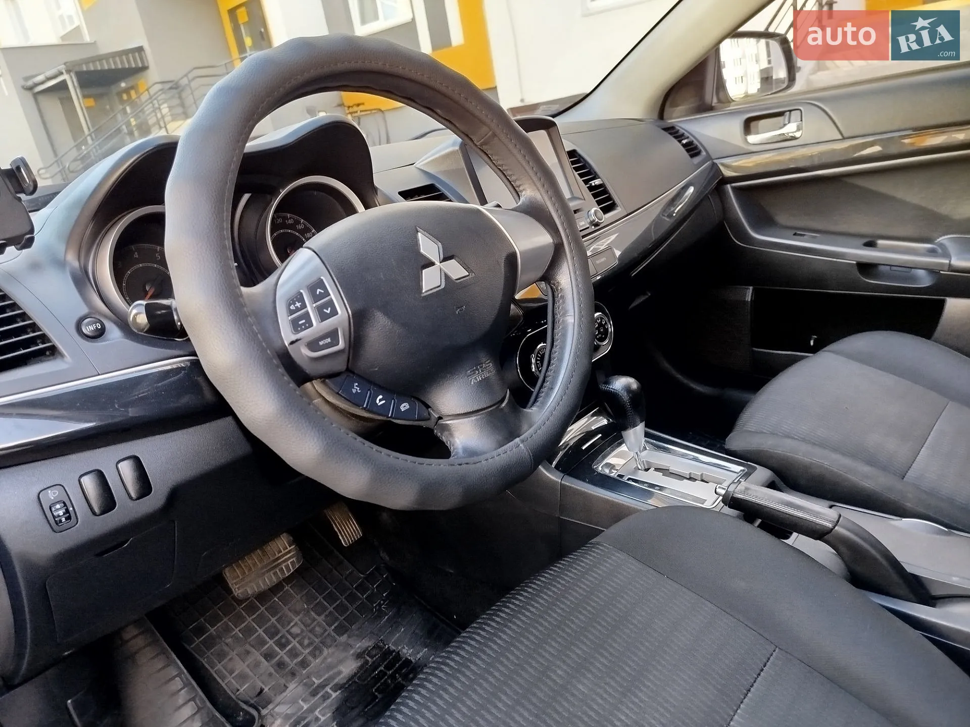 2012 Mitsubishi Lancer - мініатюра 13