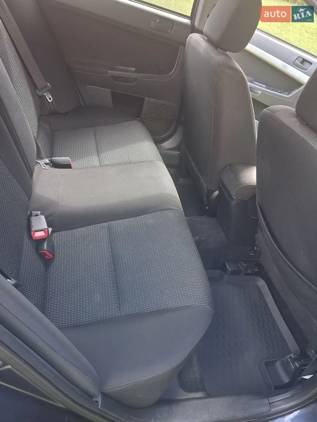 2010 Mitsubishi Lancer - мініатюра 13