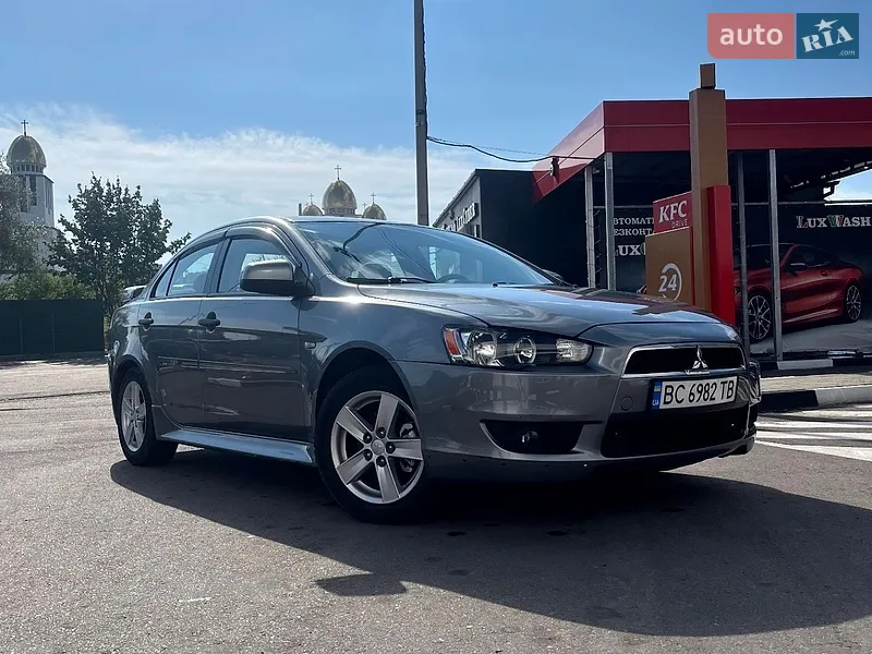 Mitsubishi Lancer 2013