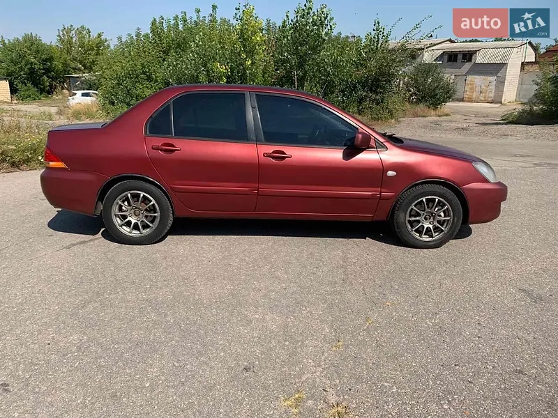 Mitsubishi Lancer