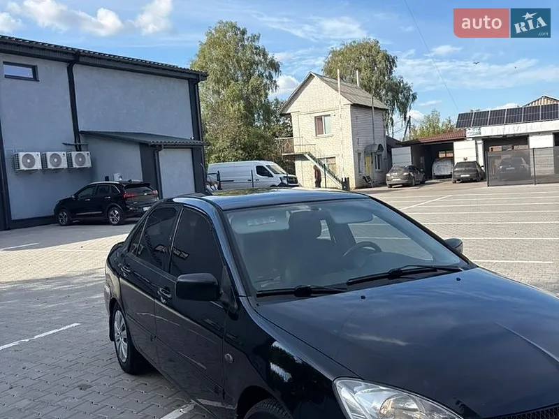 Mitsubishi Lancer