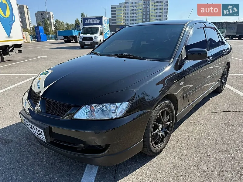 Mitsubishi Lancer