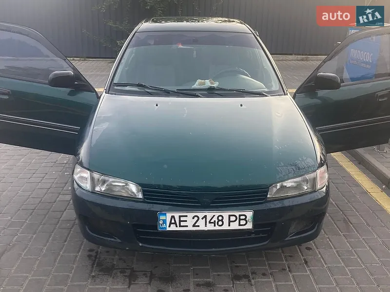 Mitsubishi Lancer 1996