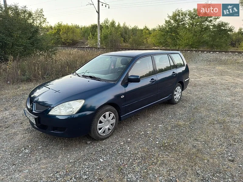 Mitsubishi Lancer