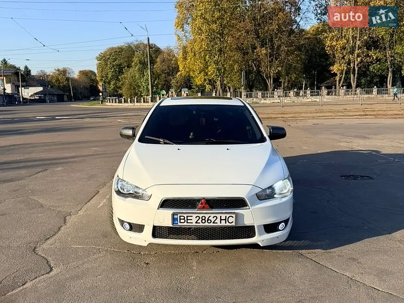 Mitsubishi Lancer