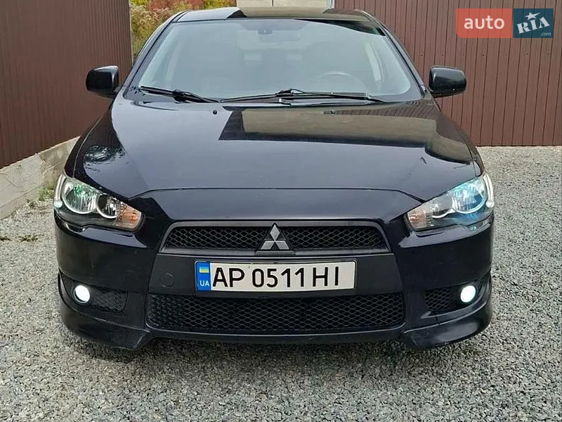 Mitsubishi Lancer