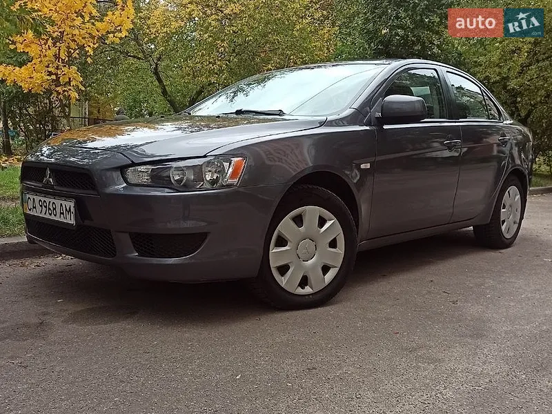 Mitsubishi Lancer