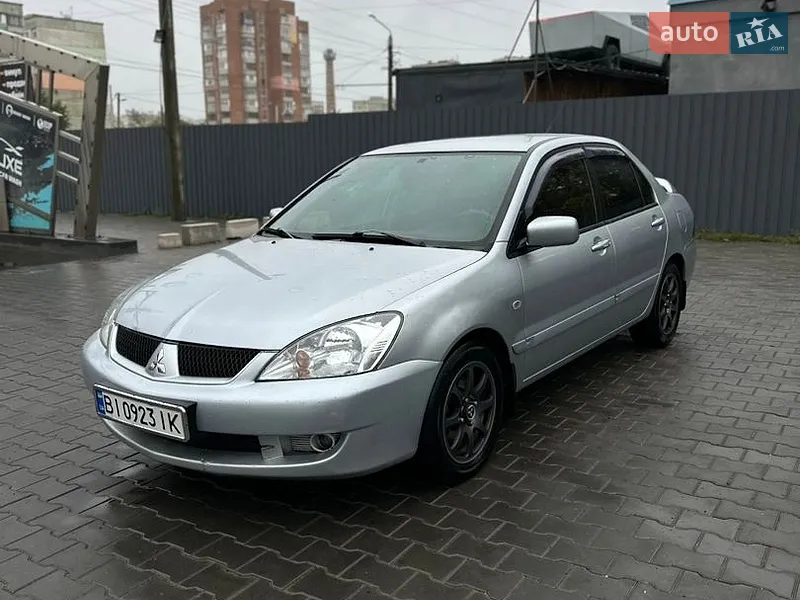 Mitsubishi Lancer