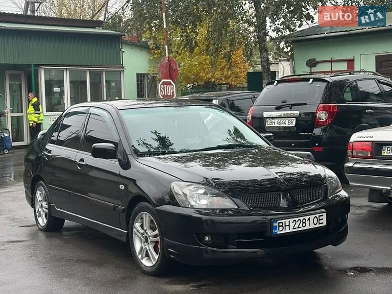 Mitsubishi Lancer