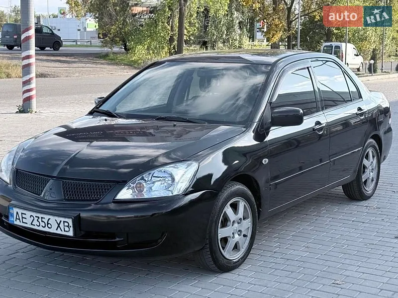 Mitsubishi Lancer