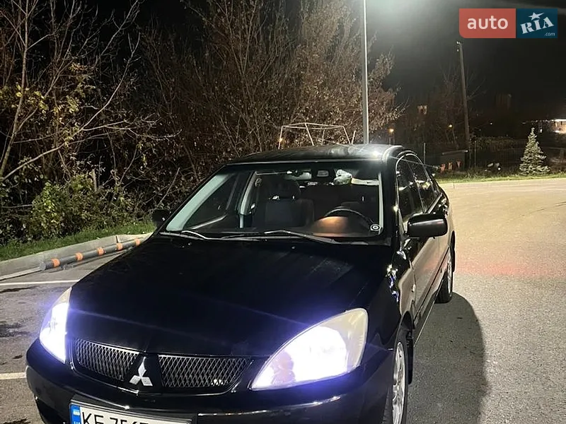 Mitsubishi Lancer