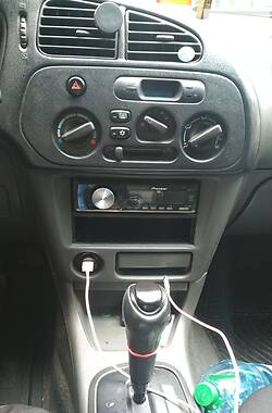 Седан Mitsubishi Mirage 2001 в 