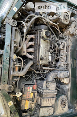 Седан Mitsubishi Mirage 2001 в 