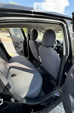 Mitsubishi Mirage 2017