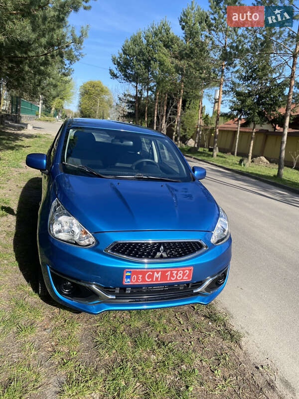 Хэтчбек Mitsubishi Mirage 2016 в Ровно