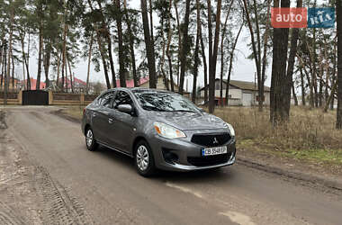 Седан Mitsubishi Mirage 2018 в Чернігові