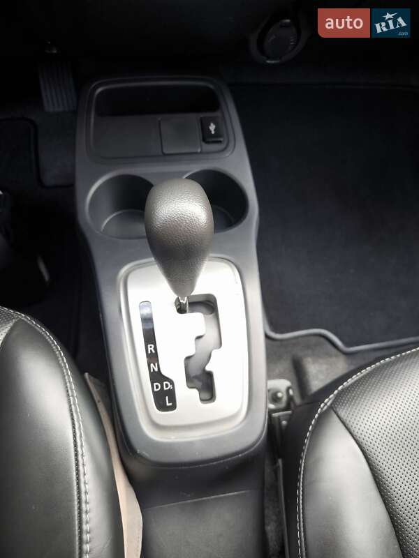 Седан Mitsubishi Mirage 2018 в Киеве