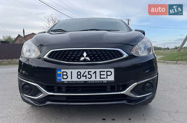 Хэтчбек Mitsubishi Mirage 2016 в 