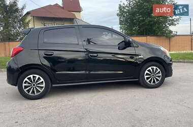 Хэтчбек Mitsubishi Mirage 2016 в 