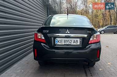 Седан Mitsubishi Mirage 2020 в 