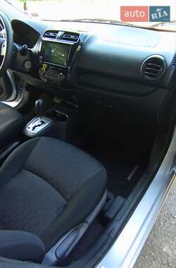 Хэтчбек Mitsubishi Mirage 2021 в 
