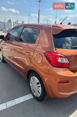 Хэтчбек Mitsubishi Mirage 2019 в 