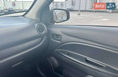 Хэтчбек Mitsubishi Mirage 2019 в 