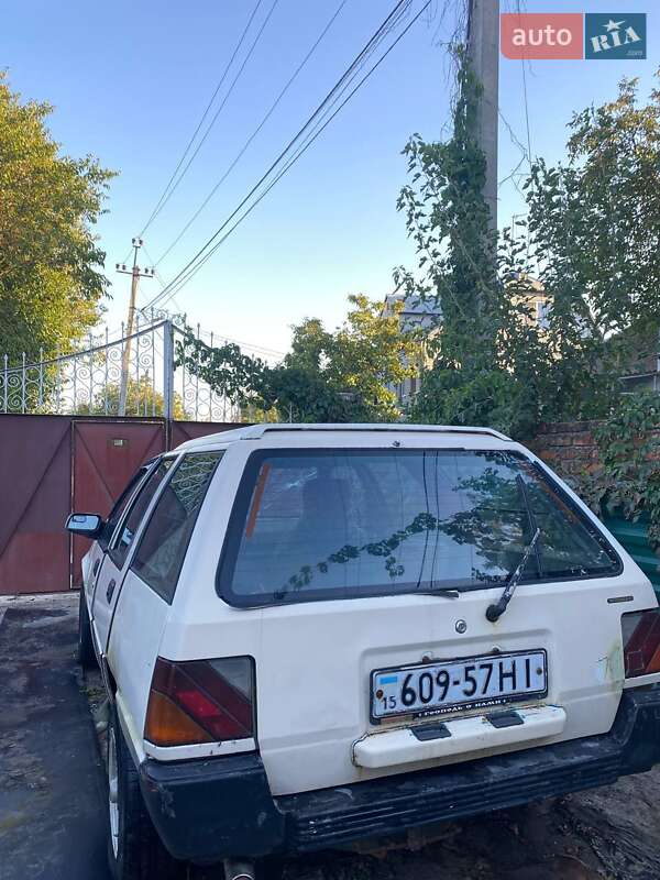 Універсал Mitsubishi Mirage 1984 в Миколаєві