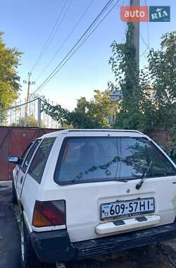 Універсал Mitsubishi Mirage 1984 в 