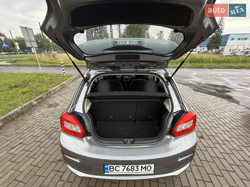 Хетчбек Mitsubishi Mirage 2017 в Львові