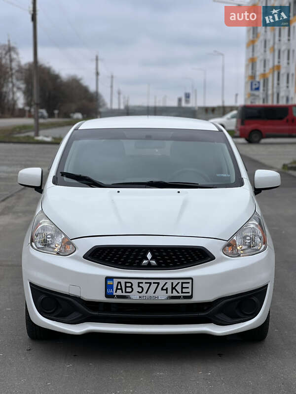 Хэтчбек Mitsubishi Mirage 2018 в Виннице