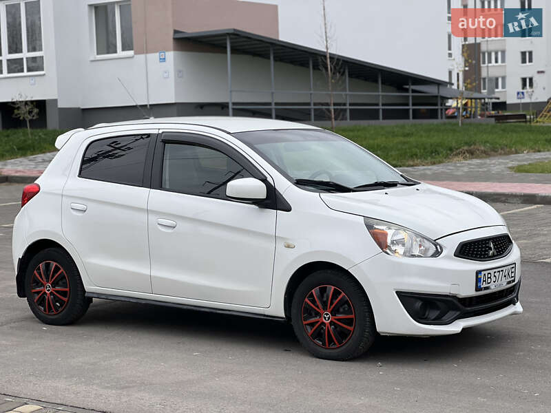 Хэтчбек Mitsubishi Mirage 2018 в Виннице