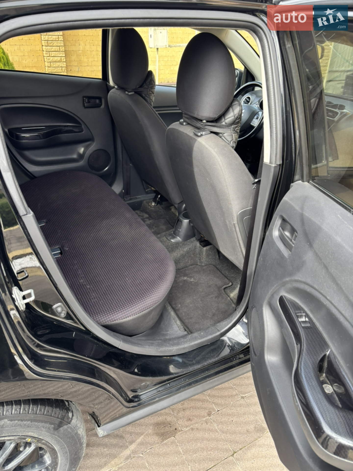 2014 Mitsubishi Mirage - мініатюра 11