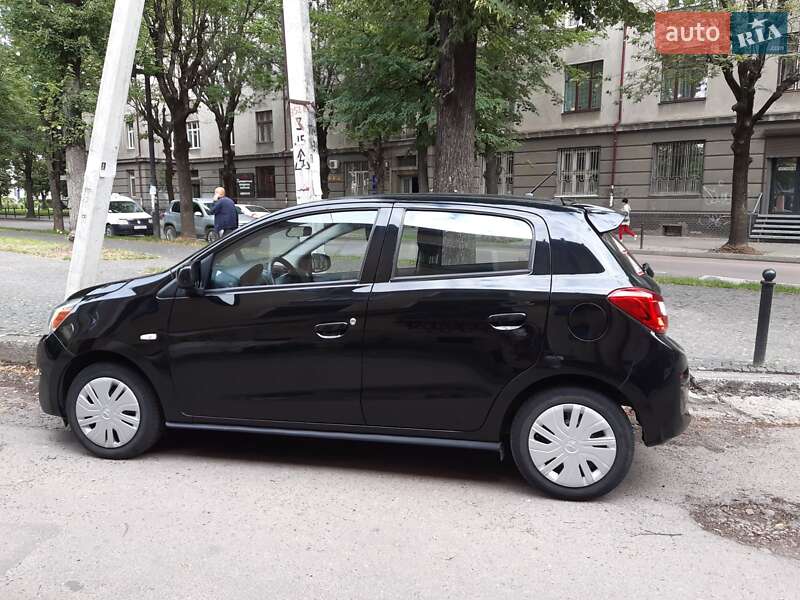 Хэтчбек Mitsubishi Mirage 2016 в Ивано-Франковске фото 6 Хэтчбек Mitsubishi Mirage 2016 в Ивано-Франковске