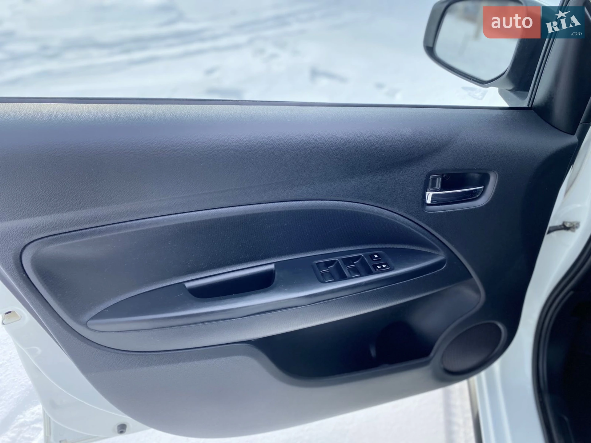 2013 Mitsubishi Mirage - мініатюра 14